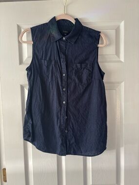 Talbots Navy Sleeveless Button-Front 100% Linen Top